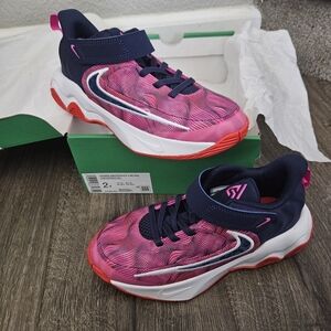 Nike Kids 2 Basketball Shoes